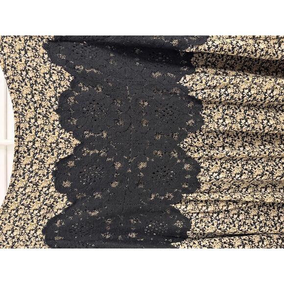 Judith March black lace overlay blouse  Size Large - Picture 7 of 7